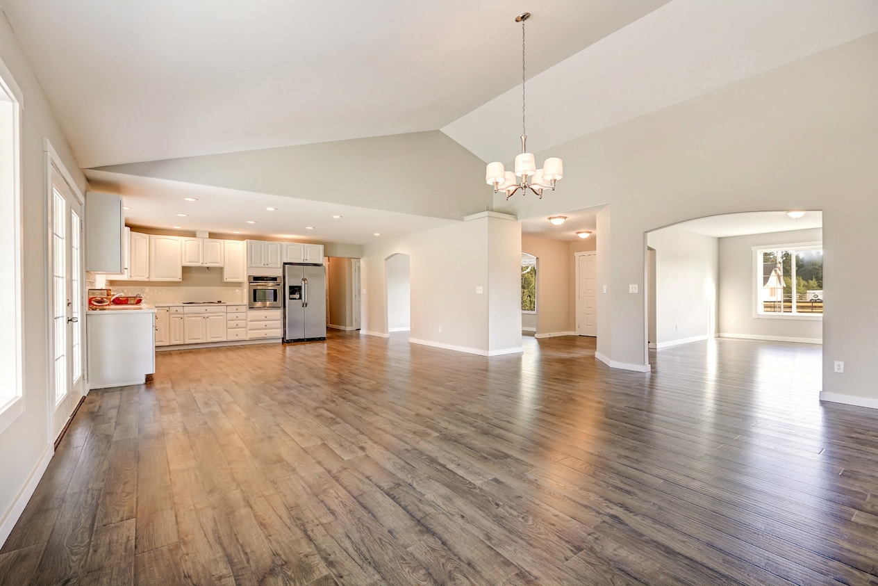 move-in / move-out cleaning specialists